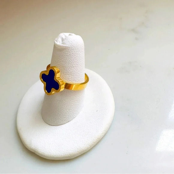 NWOT High Quality Stainless Steel Four Leaf Clover Lapis Lazuli Ring Sz 7 - Picture 3 of 5